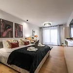 Carmel By Prime Daire Krakow