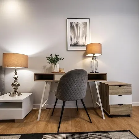 Carmel By Prime Apartment